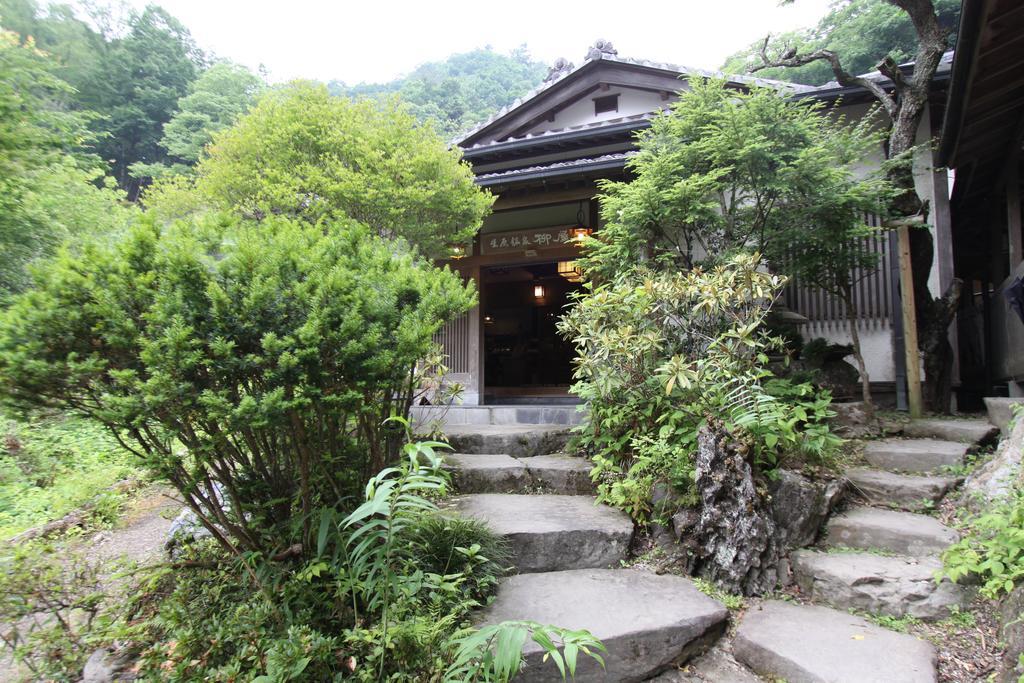 柴原温泉 手打ちそばの宿　柳屋 秩父市 エクステリア 写真